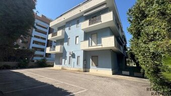 Prodej bytu 2+kk 58 m², via Carezza, Montesilvano, Itálie