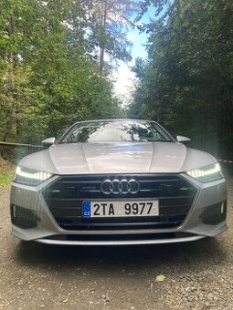 TOP STAV Prodám AUDI A7 r.2021,2.0TDI 150kw,quattro,52.500km