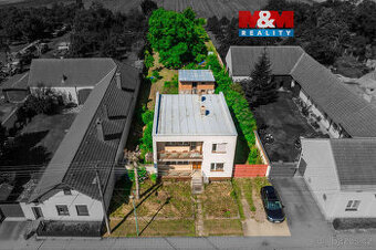 Prodej rodinného domu, 180 m², Lesná - 1