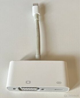Lightning VGA adapter