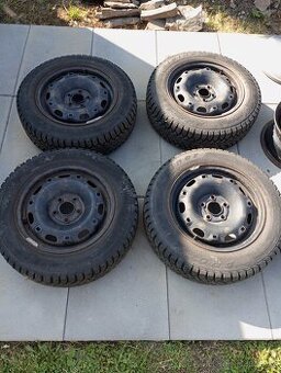 Zimní pneu 4x 185/60 R14 82T 8.5mm (téměř nové)