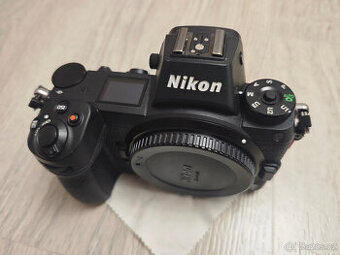 Fotoaparát NIKON Z6 + batoh
