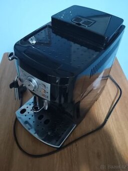 Kávovar DeLonghi Magnifica