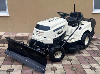 Traktor sekání MTD