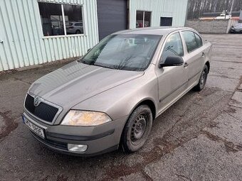 ŠKODA OCTAVIA 1,6MPI,75KW,ROK 2011,NAJ 195TKM,KLIMA,DOHODA