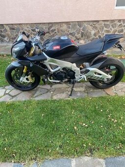 APRILIA TUONO V4 RSV4
