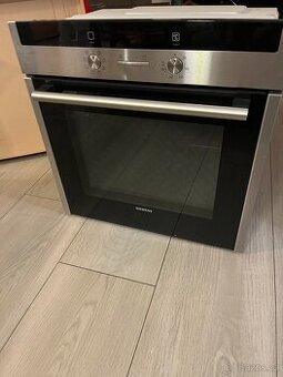 vestavěná trouba Siemens