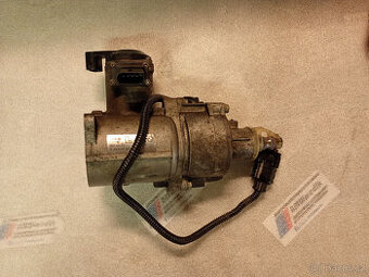 Hlava - integrální aktivní řízení BMW F10 F07 F01