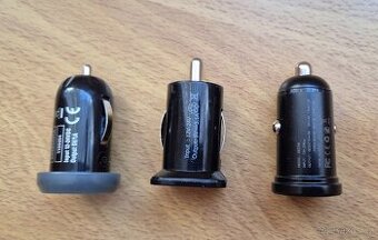 Adaptéry na nabíjení telefonu v autě
