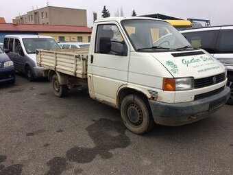 VW Transporter T4 1.9 D valník 6 míst dabl kabina