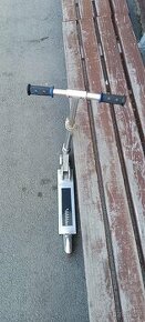 Rozkládací koloběžka