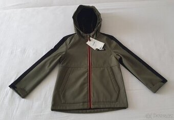 Nová softshellová bunda vel. 116