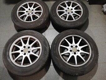Vw Golf, Octavia alu 15 + celoroční 195/65/15.