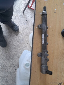 Mercedes prodám lištu na mercedes