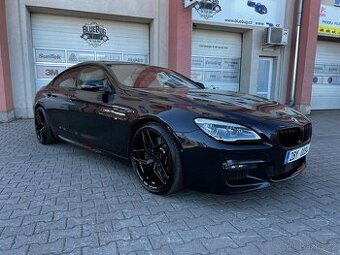 BMW 650i V8