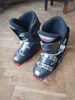 Lyžáky atomic velikost 25-25.5(eu 40)