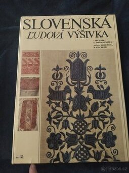 Slovenská ludová výšivka