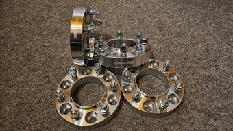 Rozšiřovací podložky Freelander 5x114,3 šířka 30mm