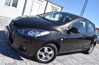 Mazda 2 1.4 i 55KW NAVI KLIMA EL.OKNA