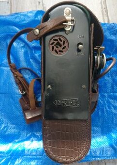 Retro blesk k fotoaparátu Luch 59