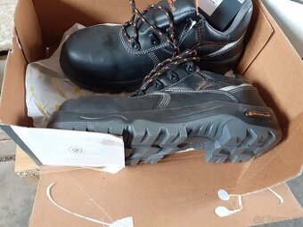 Pracovní boty, obuv, vel.42