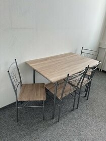 Jídelní sestava - Jídelní stůl + jídlení židle 4 ks