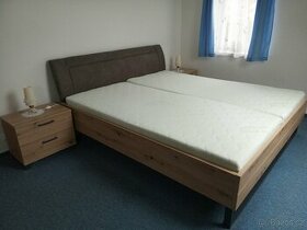 Ložnice-postel+2x noční stolek,komoda,šatní skříň