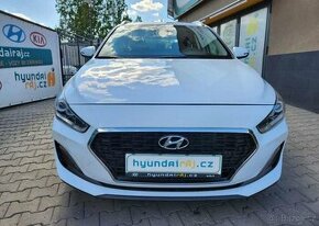 Hyundai i30 1.6-AUTOMAT-TOP VÝBAVA