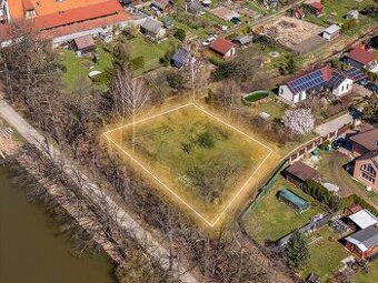 Prodej stavebního pozemku (1 203 m²), Šindlovy Dvory