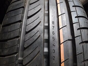 Sada nových letních zátěžových pneu 215/65 R16C Nokian