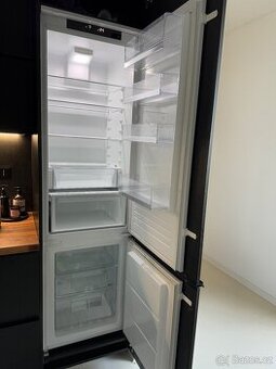 Vestavná lednice Ikea KÖLDGRADER