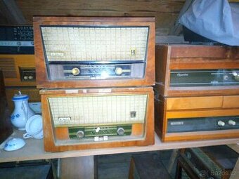 Prodám - sbírka radiopřijímačů z pozůstalosti