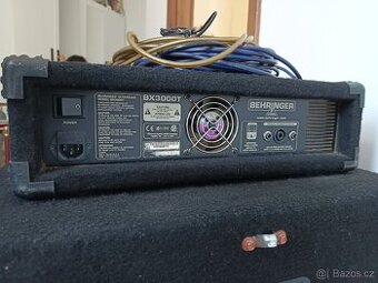 Behringer Ultrabass BX3000T basový zesilovač
