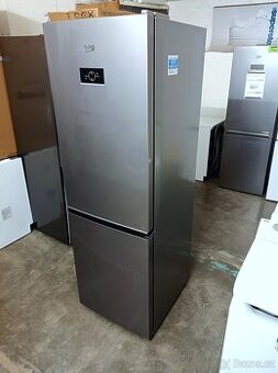 Nová lednice Beko 186 cm, NeoFrost, ZÁRUKA