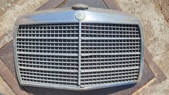 Mercedes Benz W114-115 Maska