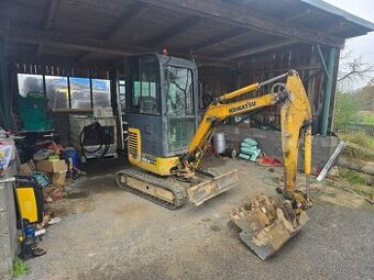 Komatsu pc16