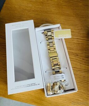 Michael Kors náramek Apple watch 38/40mm zlatý