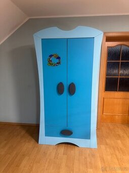prodám dětskou skříň - 1