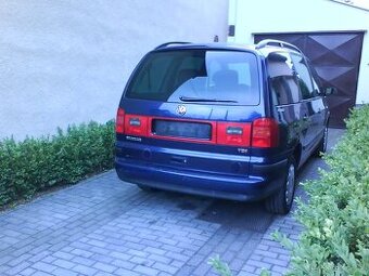 VW Sharan 1.9 PD 85KW r.v.2000 AUTOMAT