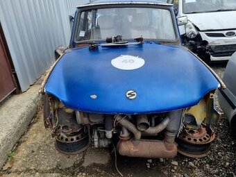TRABANT 601