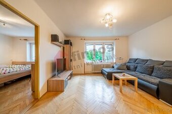 Pronájem bytu 3+1, 54m2 v ulici Severní, Vlašim - 1