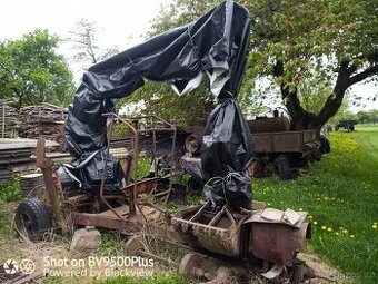 Nakladač UNHZ 500