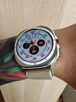 Luxusní Samsung watch ultra v top stavu - 11 měsíců záruka