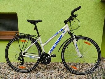 Značkové dámské trekové kolo MERIDA 28"/18"