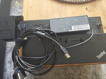 Dokovaci stanice lenovo 40A1