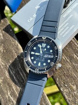 Hodinky Seiko Prospex Turtle Dark Manta Ray