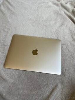 Apple MacBook 12” (2015) – Intel Core i7 / Zlatý