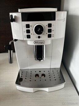 Delonghi Magnifica S