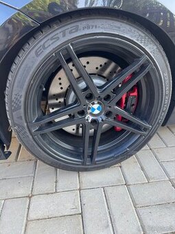 5x120 r18 motec