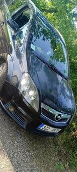 Opel Zafira B 1.9 CDI 74KW Rok 2007